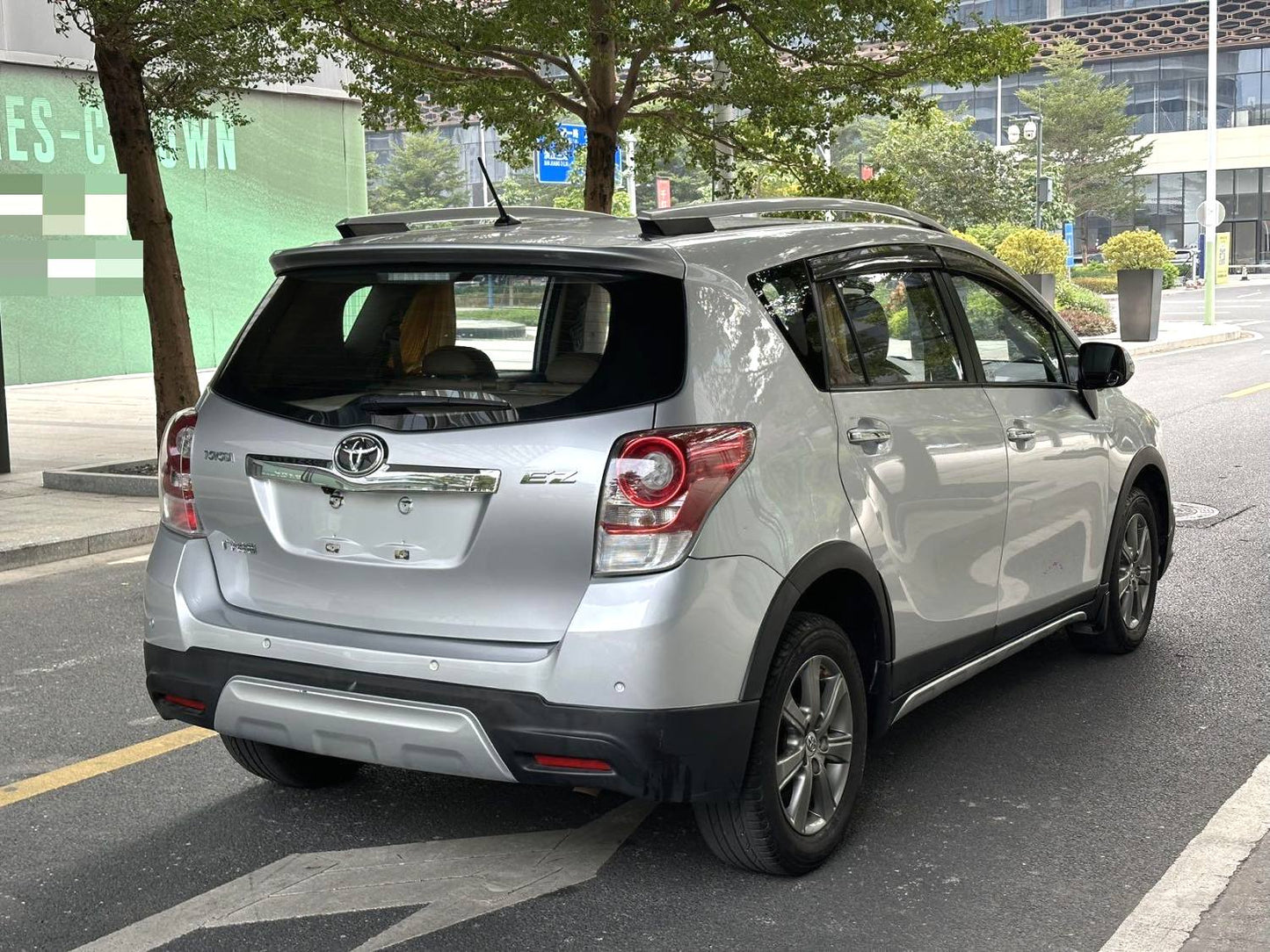 2015 Toyota Verso 1.8 CVT 180E Crossover Automatic