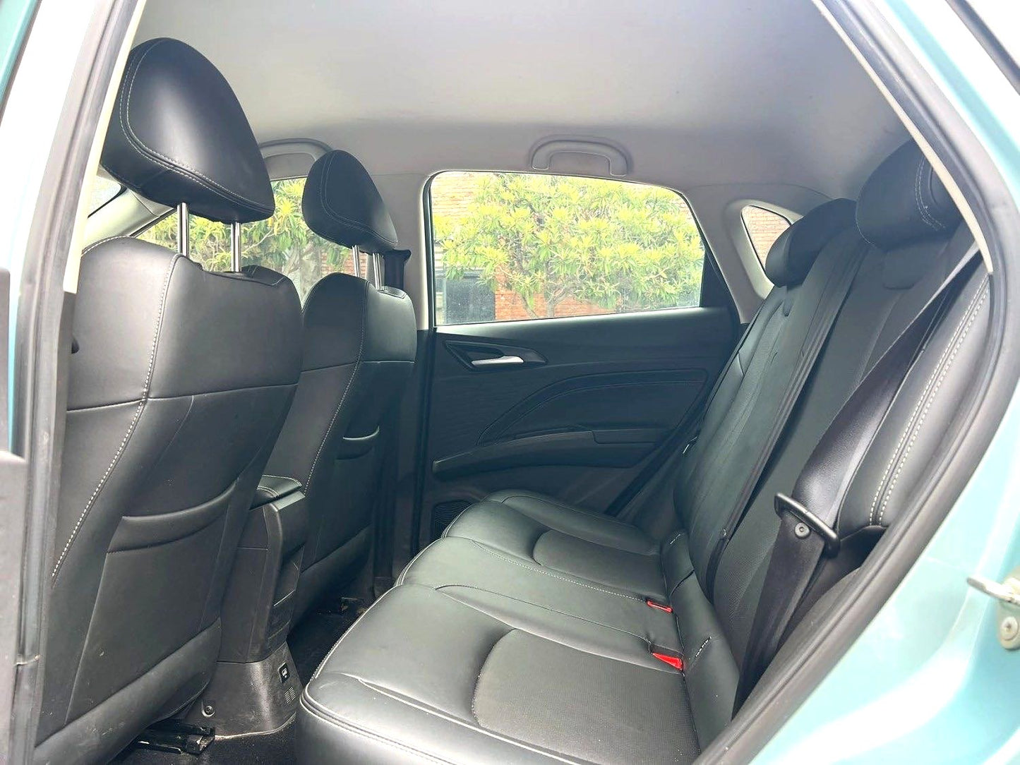 Nezha 2022 Nezha V Trend 400 Lite Тройная литиевая автоматическая коробка передач