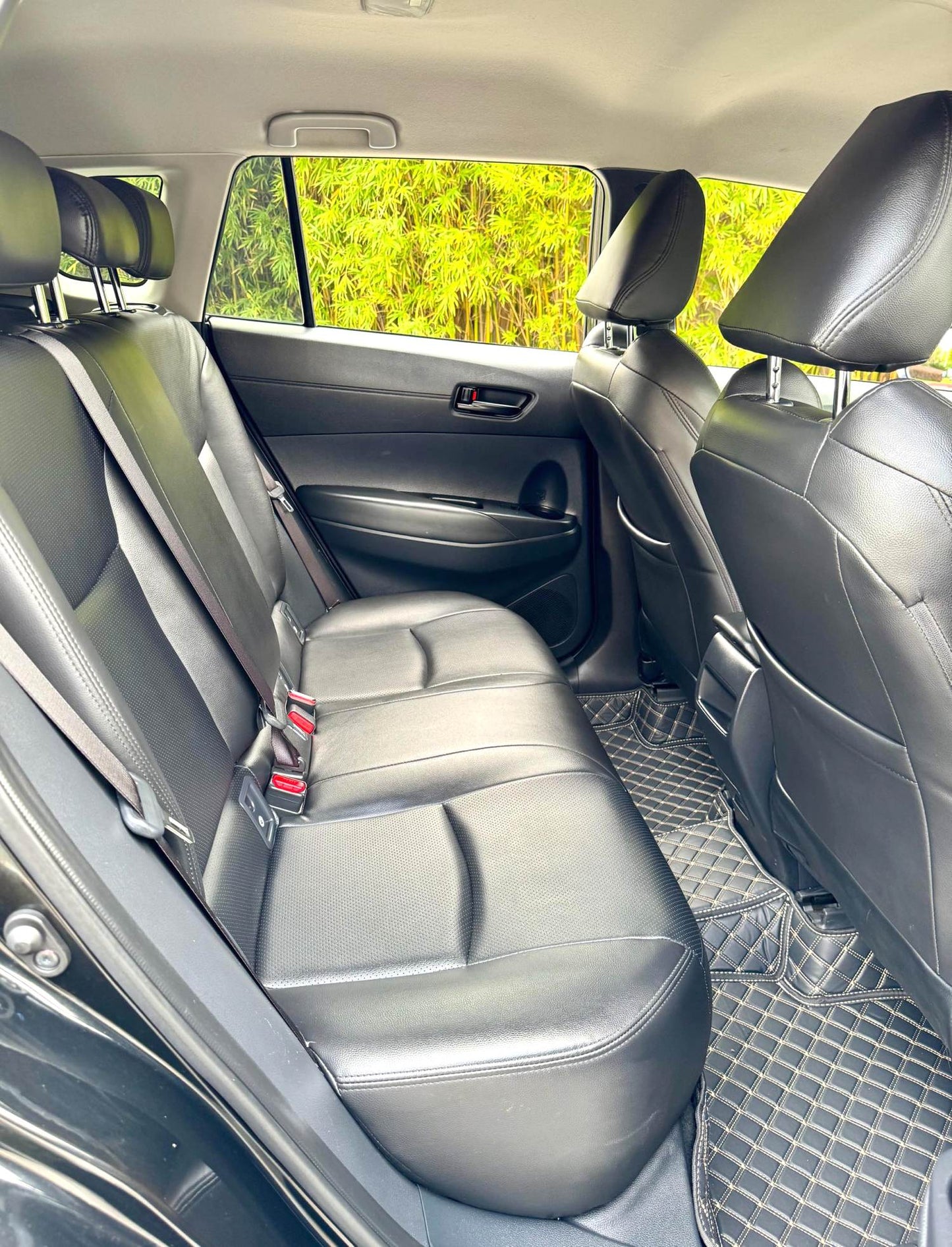 丰田 2023款 锋兰达 2.0 无级 精英版 自动挡