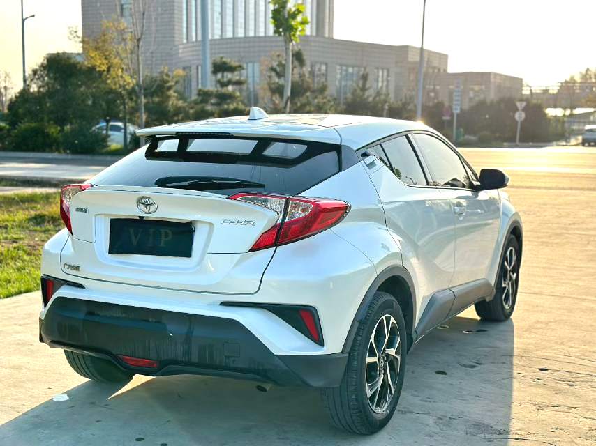 2018 Toyota C-HR 2.0 CVT Sportage with Sunroof Automatic Transmission