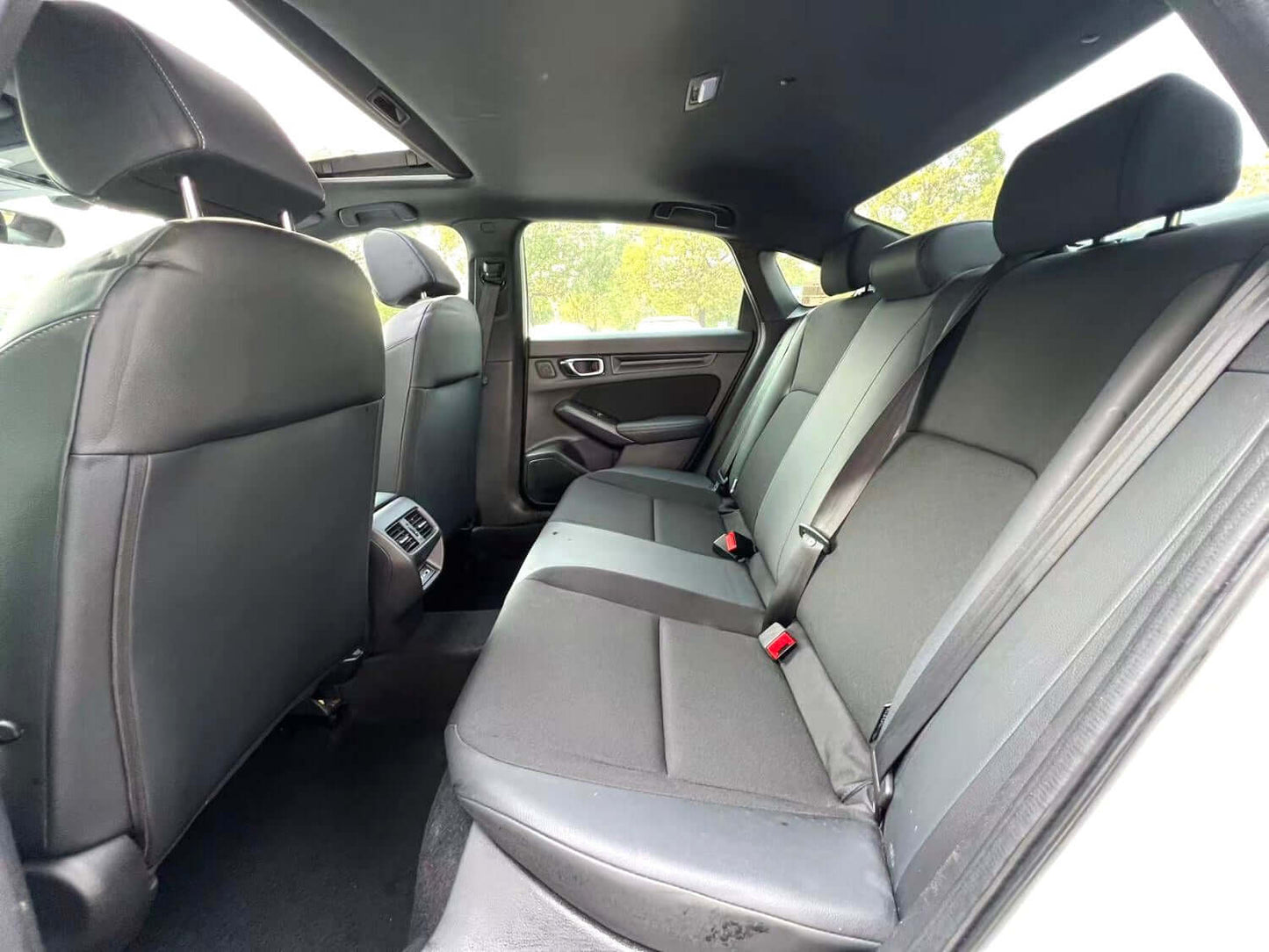 本田 2023款 思域 e:HEV 2.0 无级 锐力版 自动挡