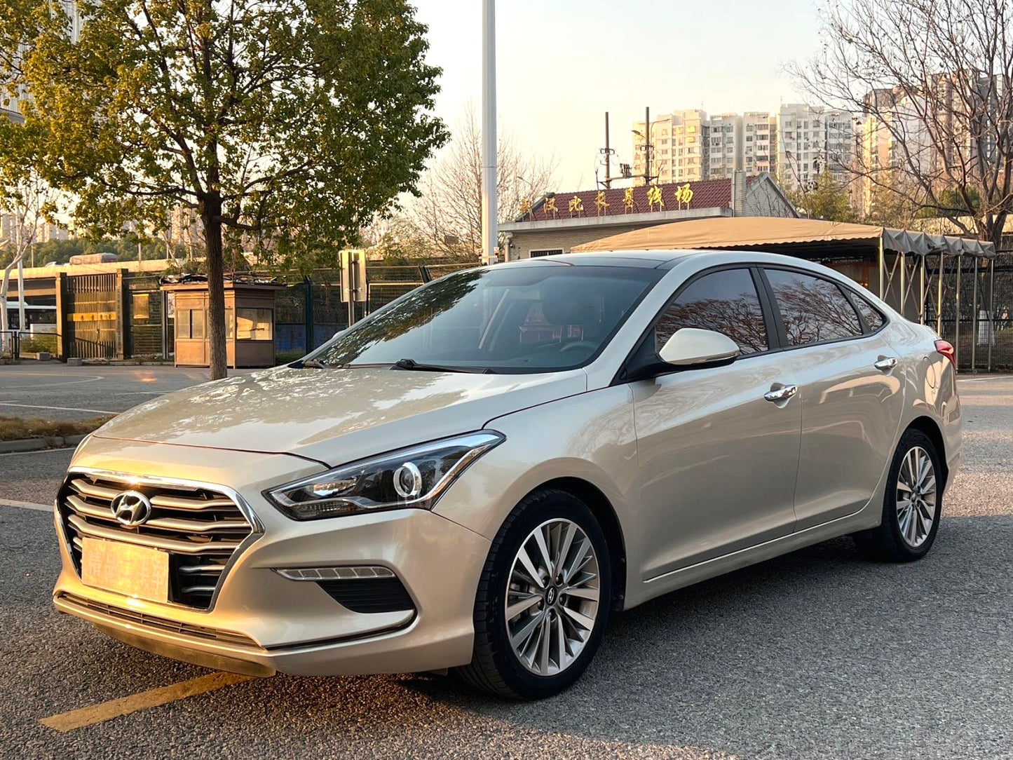 现代 2017款 名图 1.8 GLS 智能型 自动挡