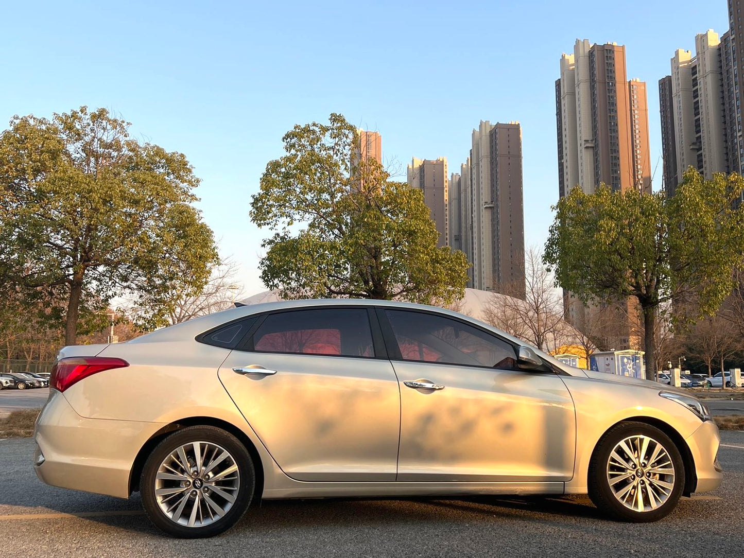 现代 2017款 名图 1.8 GLS 智能型 自动挡