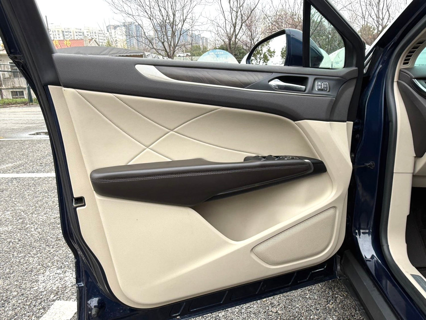 2017 Lincoln MKC (импортированный) MKC 2.0T AWD Premium Automatic