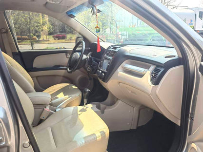 起亚 2013款 狮跑 2.0 DLX 两驱 自动挡