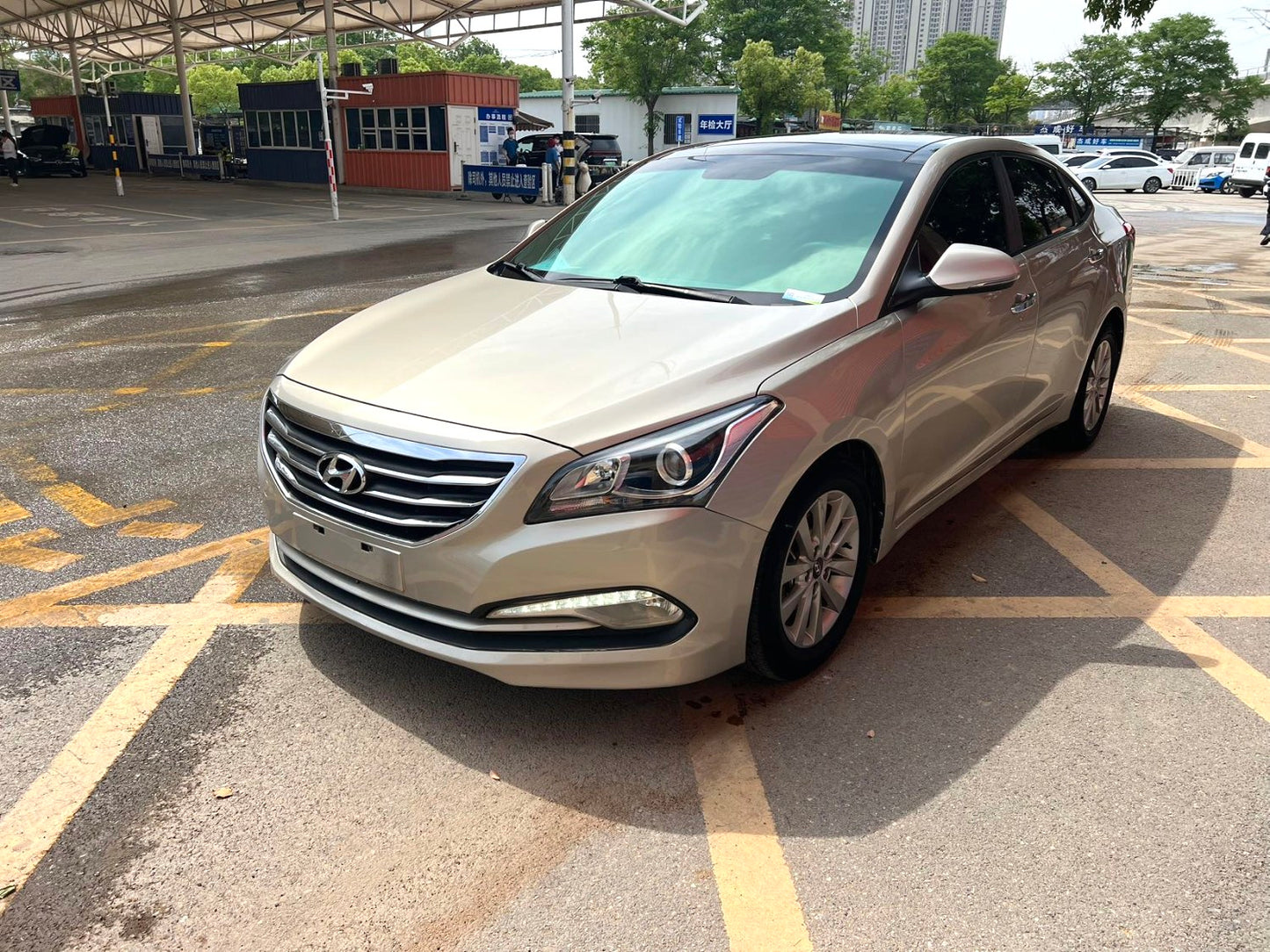 现代 2014款 名图 1.8 GLS 智能版 自动挡