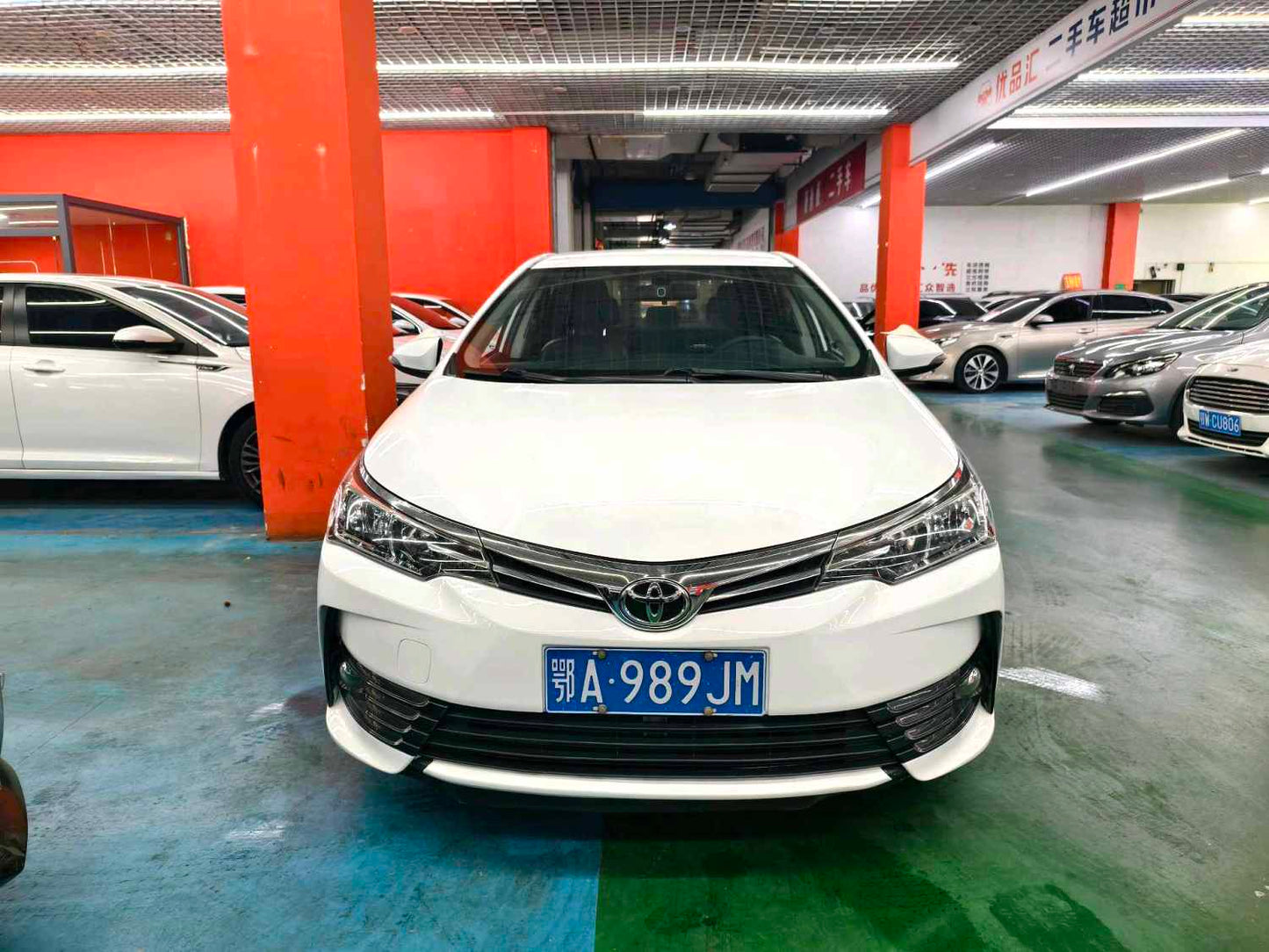 丰田 2018款 卡罗拉 1.2T 无级 GL 智享版 自动挡