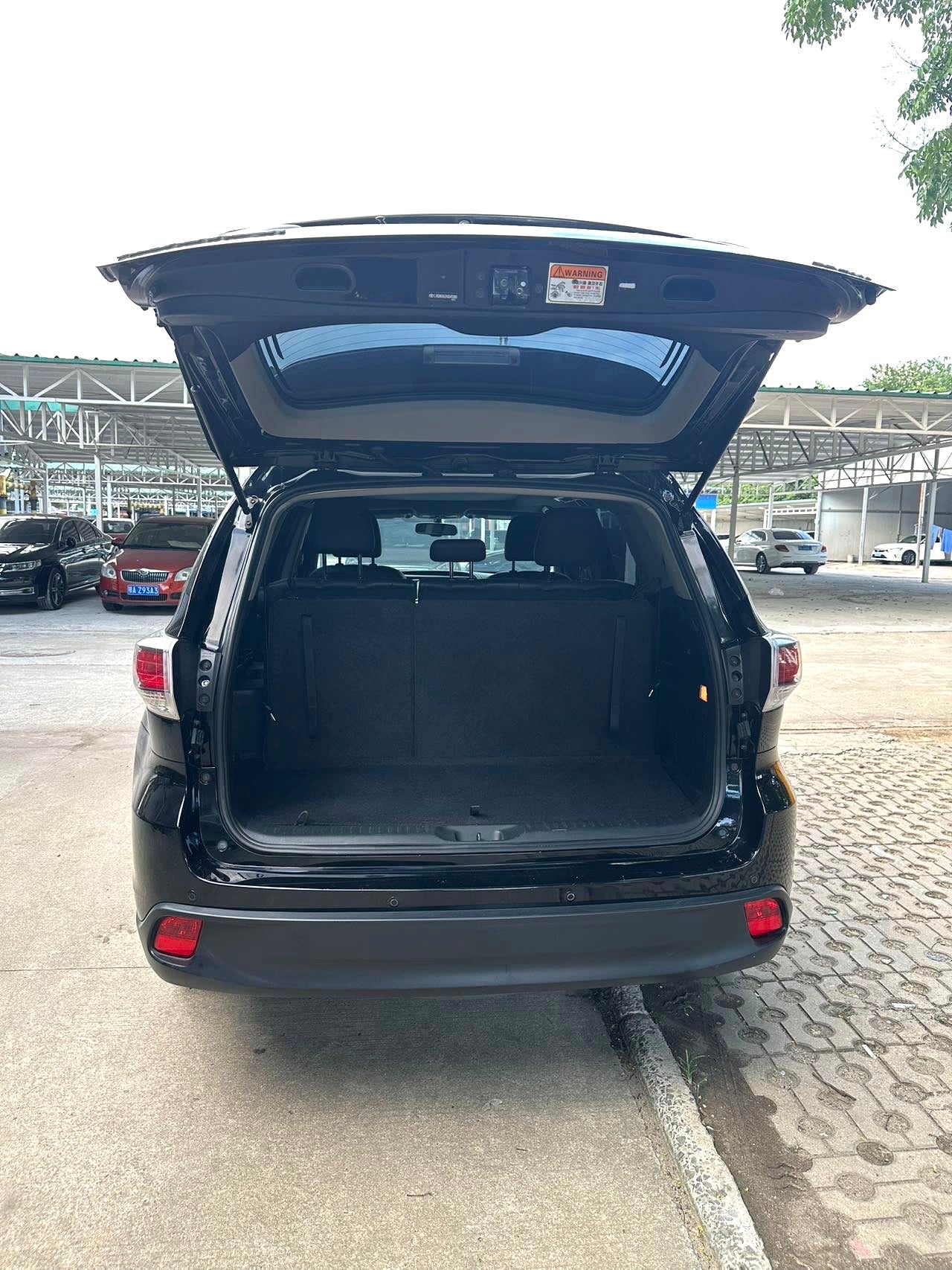 丰田 2017款 汉兰达 2.0T 两驱豪华导航版7座 自动挡