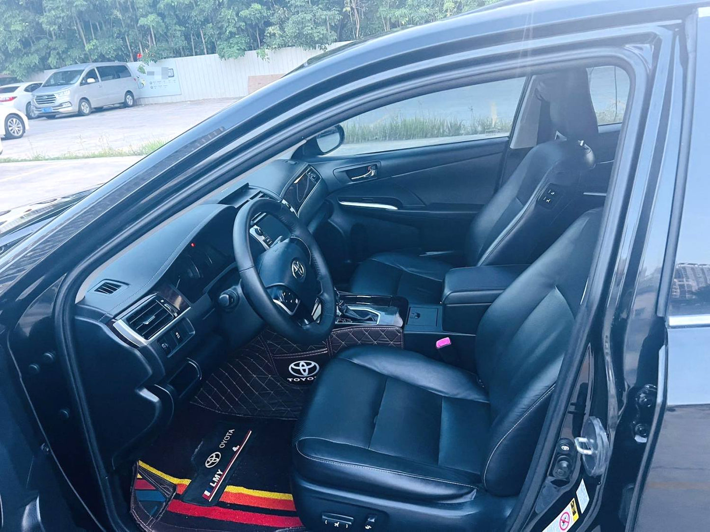 Toyota Camry 2.0E 10th Anniversary Elite Edition 2016 года с автоматической коробкой передач