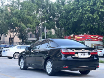 Toyota Camry 2.0E 10th Anniversary Elite Edition 2016 года с автоматической коробкой передач