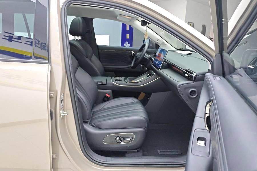 GAC Aion V 2024 Tyrannosaurus Rex 650 LiDAR Edition Automatic Transmission