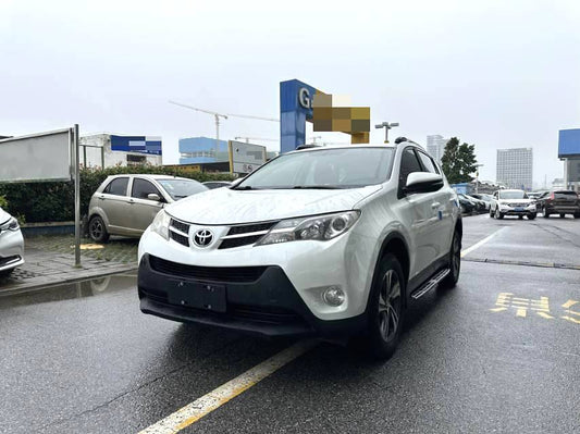 丰田 2015款 RAV4 2.0 无级 两驱都市版自动挡