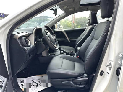 Toyota RAV4 2.0 CVT 2WD Urban Edition 2015 года, автоматическая коробка передач