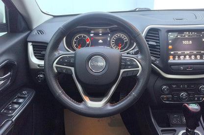 Jeep Cherokee 2.0 Premium Edition 2017 года с автоматической коробкой передач