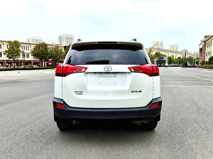 Toyota 2015 RAV4 2.0 Беспроводная двухприводная версия