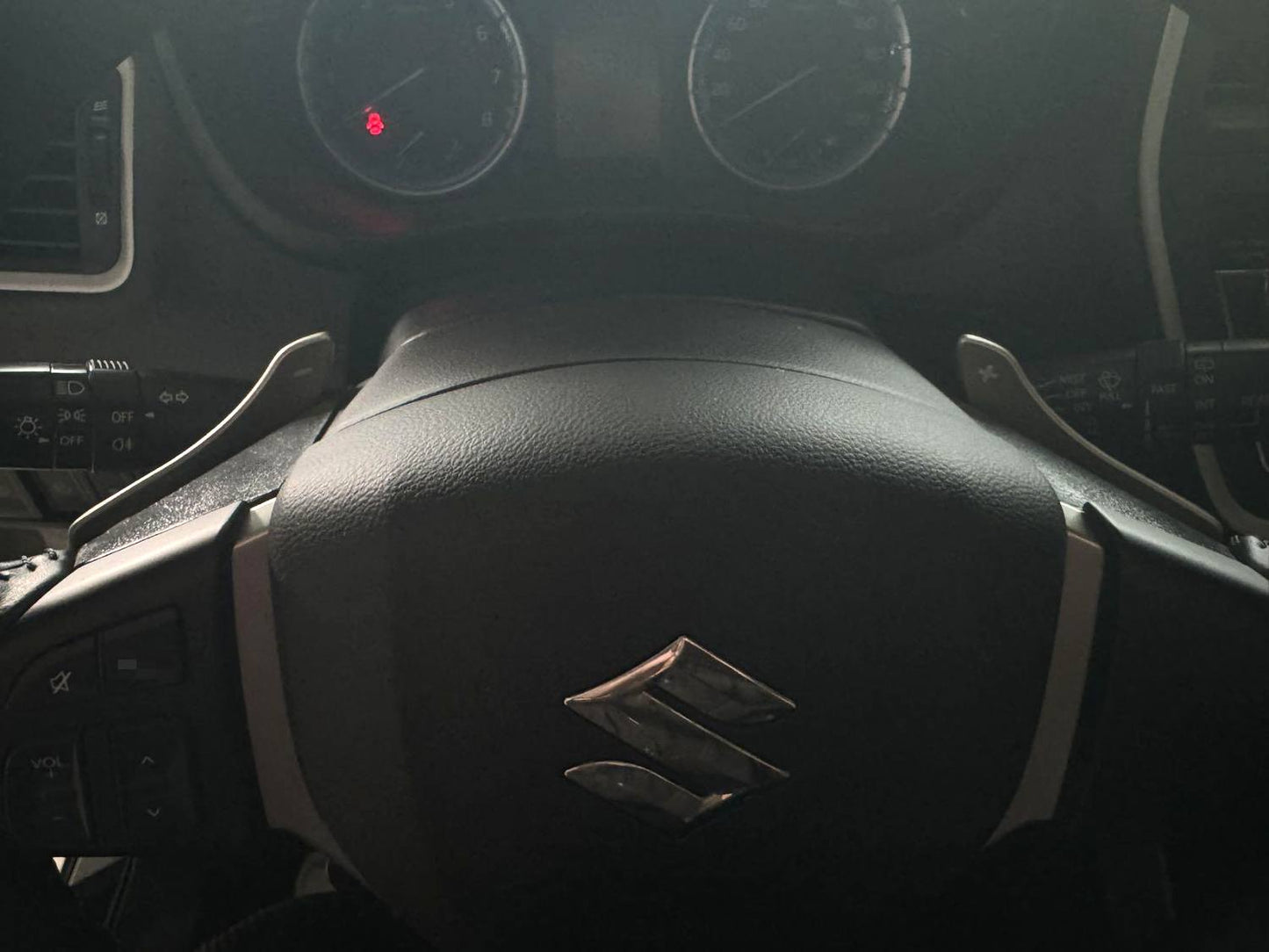 铃木 2015款 锋驭 1.6 无级 进取型 自动挡