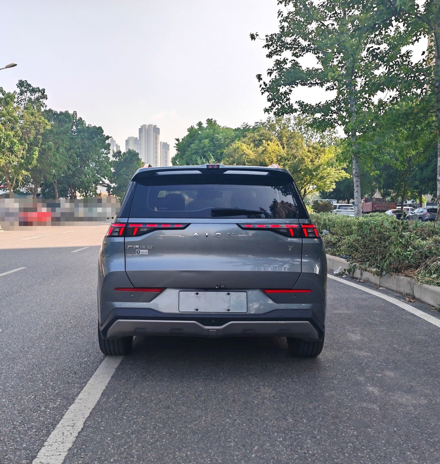 广汽埃安 2021款 Aion Y 70 科技活力版 自动挡