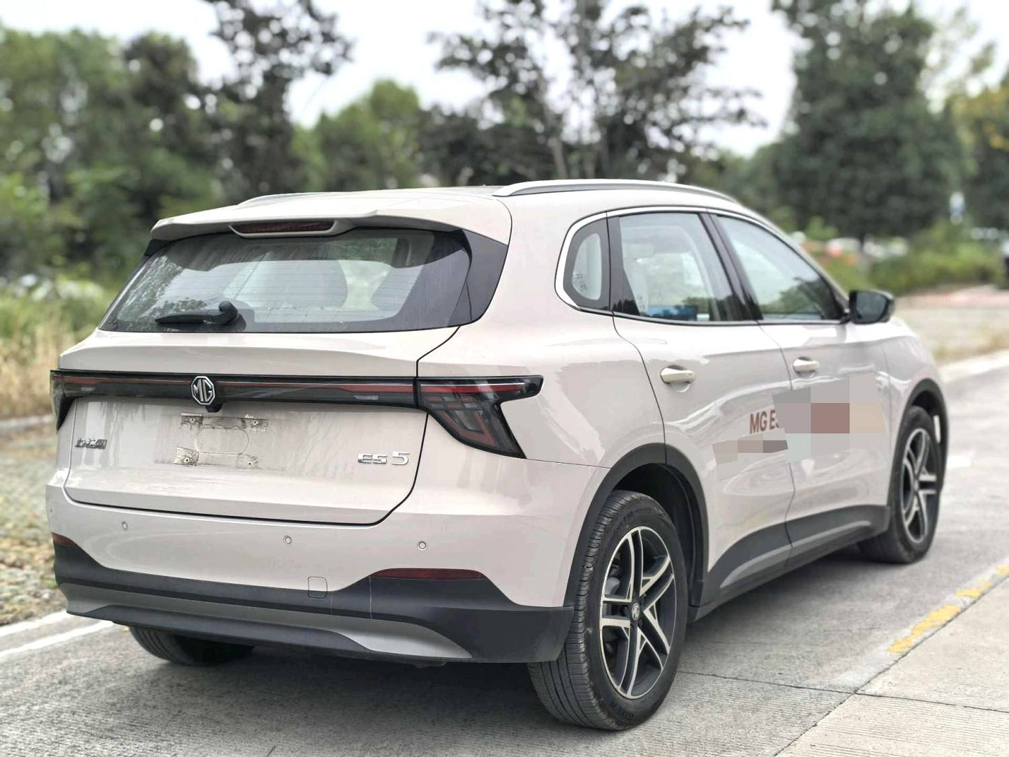 2025 MG ES5 525max Rear-Wheel Drive Intelligent Driving Edition Automatic