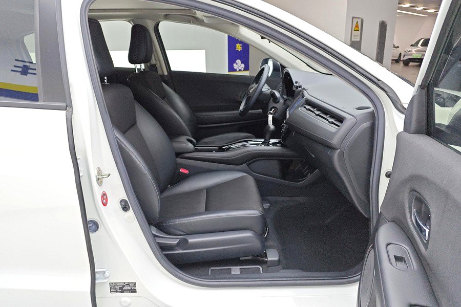 2020 Honda Vezel 1.5 CVT Pioneer Edition Automatic