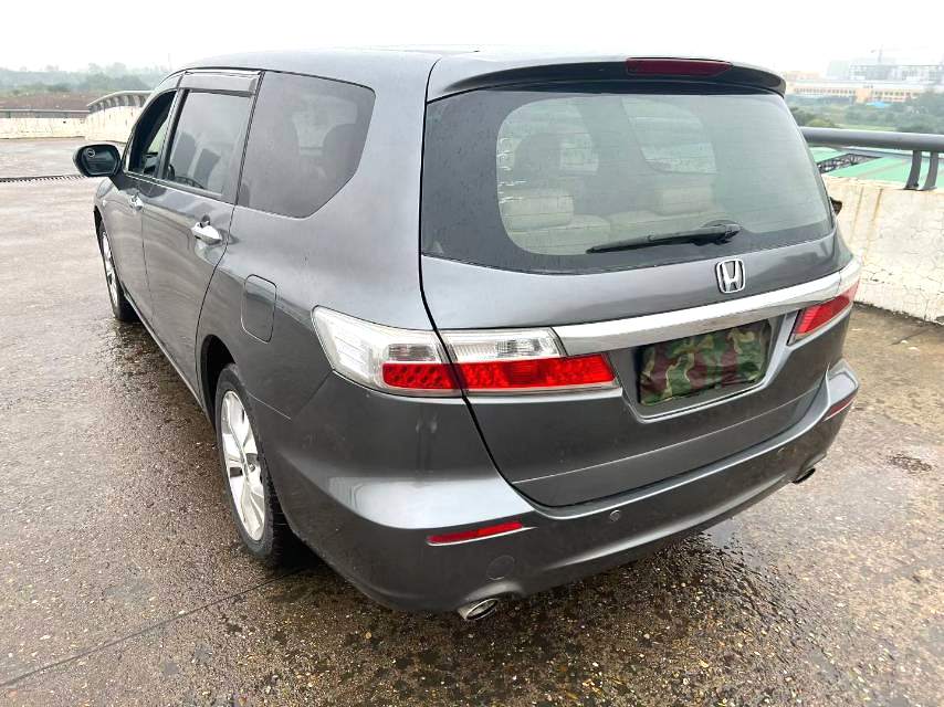 本田 2013款 奥德赛 2.4 豪华版 自动挡