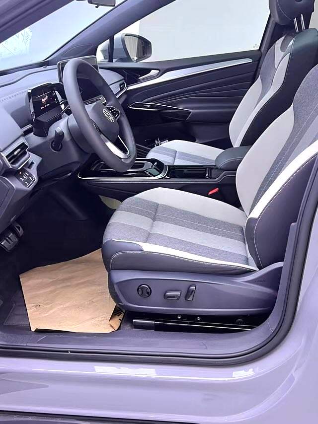 Volkswagen ID.4 CROZZ Pure Enjoyment Limited Edition 2024 года, автоматическая коробка передач