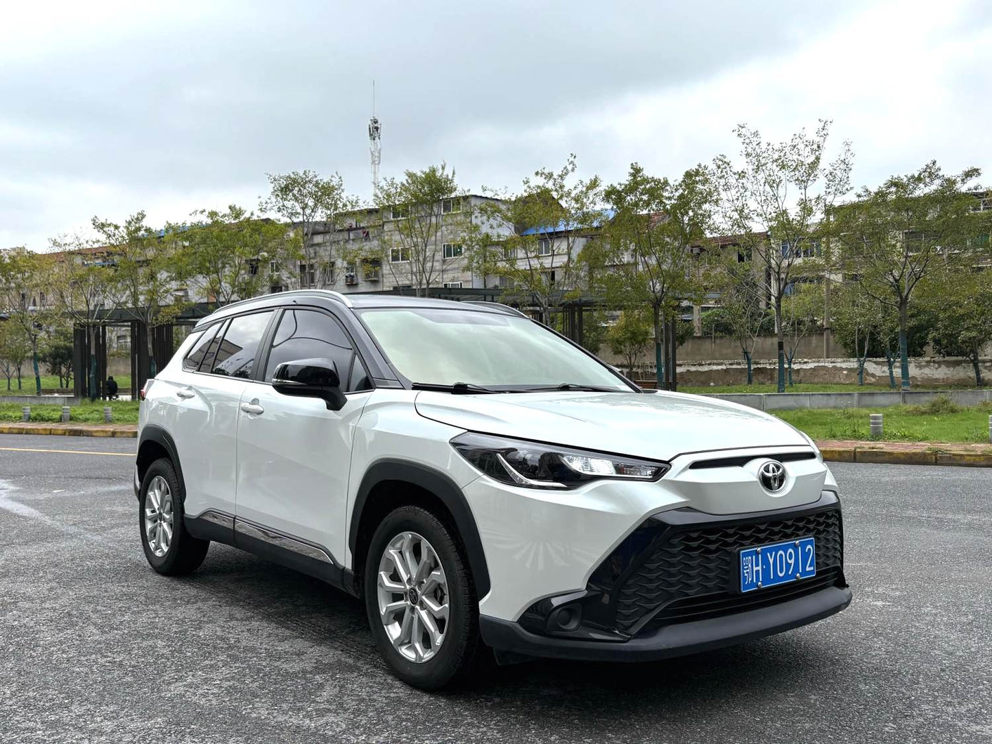 2023 Toyota Land Cruiser Viloran 2.0 CVT Elite Edition Automatic