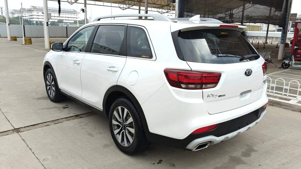 2017 Kia KX7 2.0T 2WD GLS 7-seater automatic