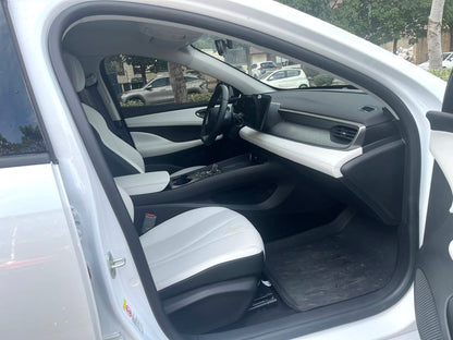 比亚迪 2025款 海豹05 DM-i 1.5 无级 智驾版 55KM豪华型 自动挡