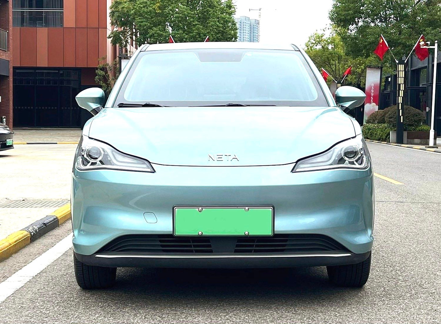 Nezha 2022 Nezha V Trend 400 Lite Тройная литиевая автоматическая коробка передач