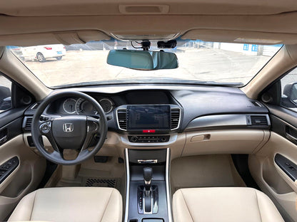 Honda Accord 2.0L CVT LX Comfort Edition Automatic (9-го поколения) 2015 года выпуска