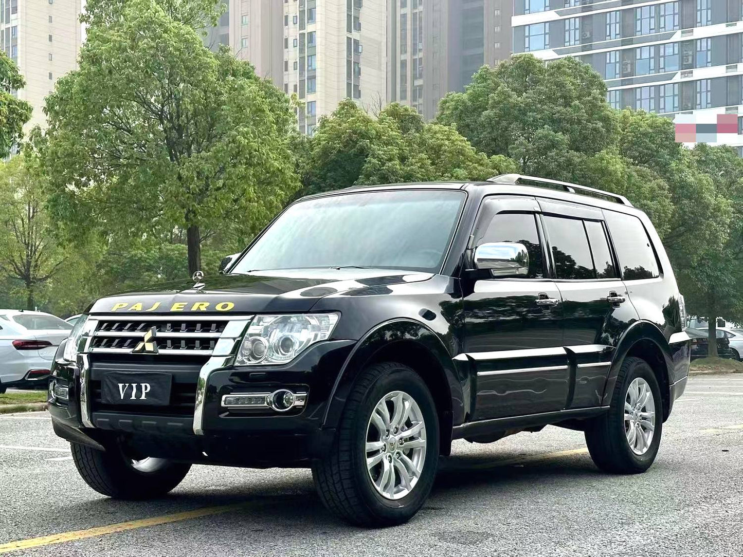 三菱 帕杰罗(进口) 2018款 帕杰罗 3.8GLS天窗 双差 自动挡