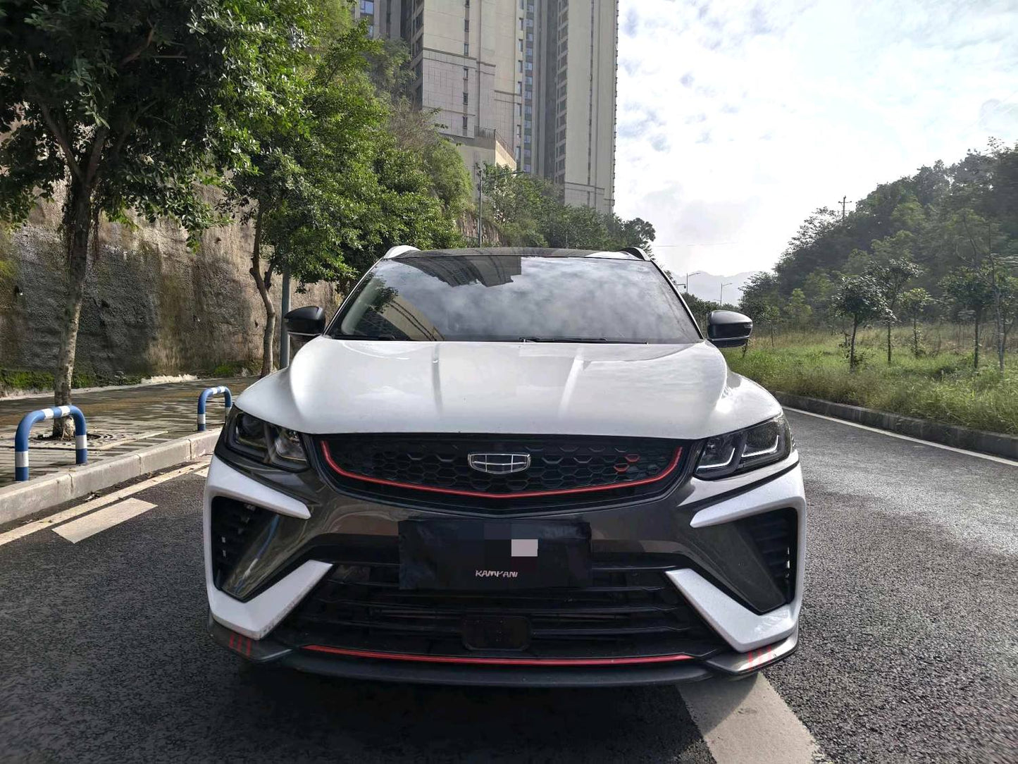 吉利 2021款 缤越 1.4T 钻石版 自动挡