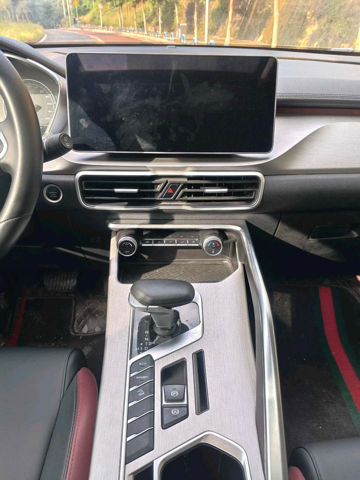 吉利 2021款 缤越 1.4T 钻石版 自动挡