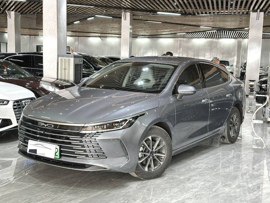 比亚迪 2023款 驱逐舰05 DM-i 1.5 无级55KM 冠军版 豪华型 自动挡