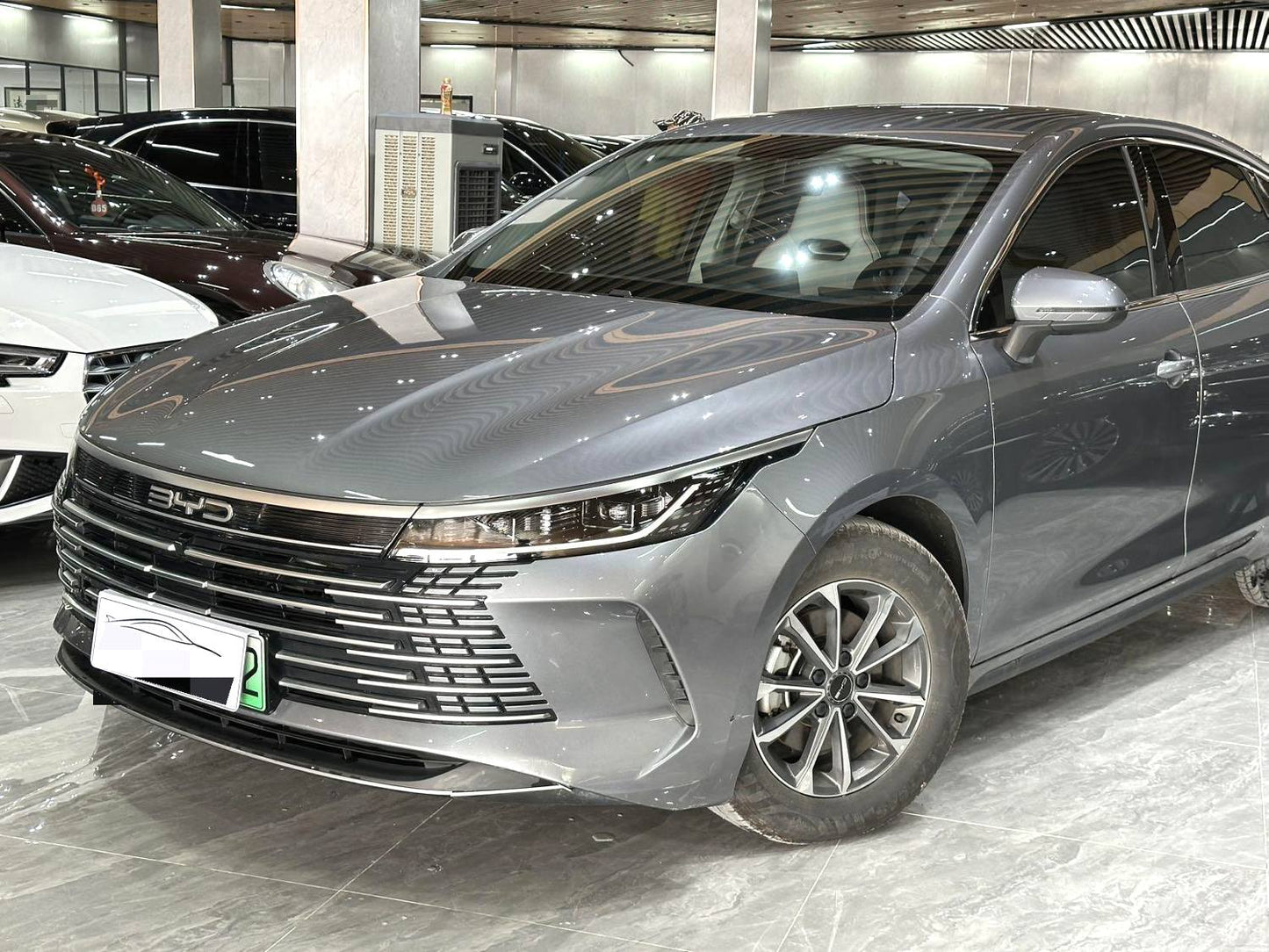 比亚迪 2023款 驱逐舰05 DM-i 1.5 无级55KM 冠军版 豪华型 自动挡