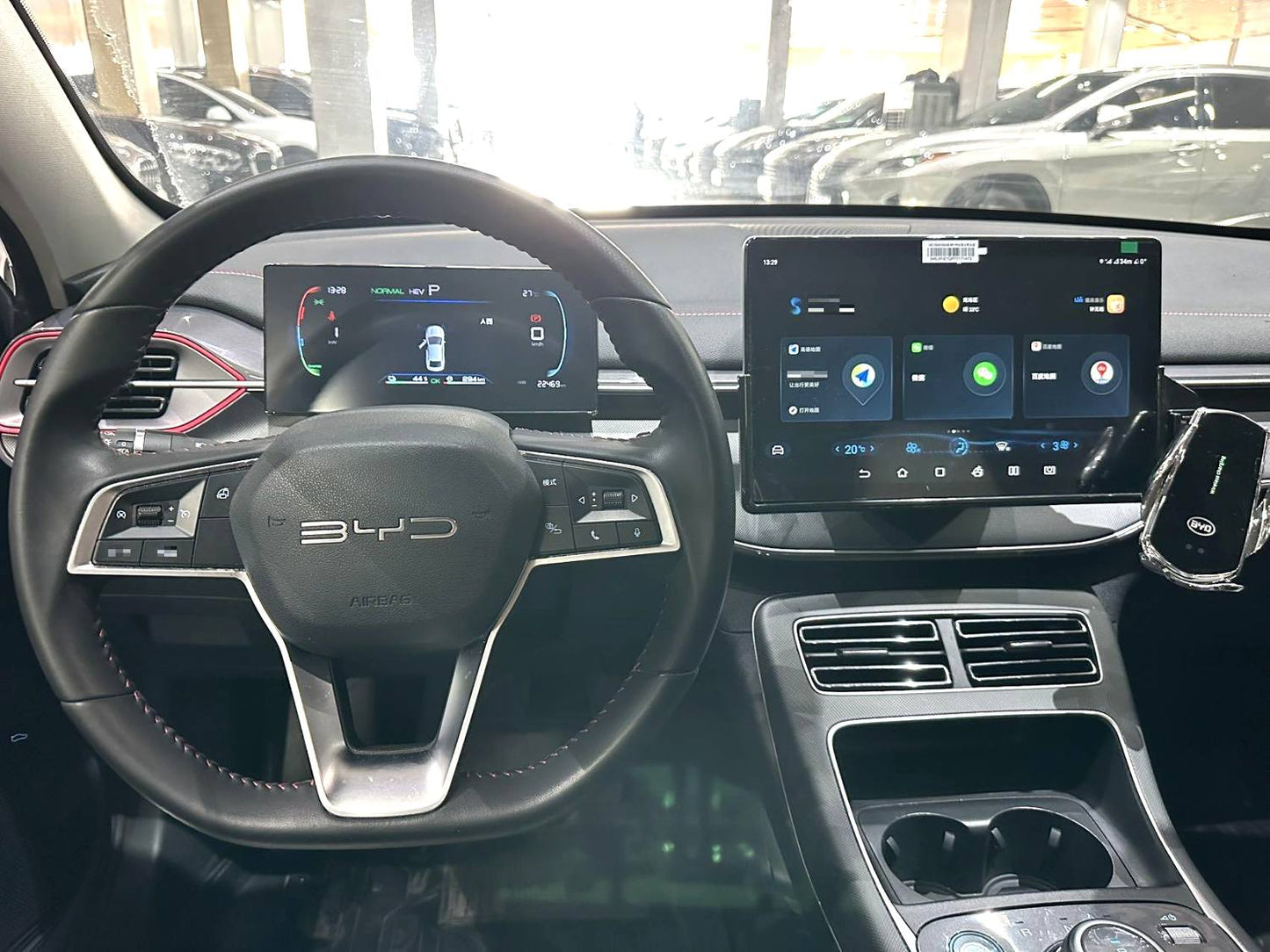 比亚迪 2023款 驱逐舰05 DM-i 1.5 无级55KM 冠军版 豪华型 自动挡