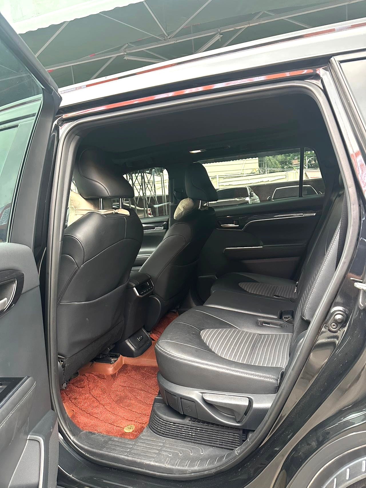 2021 Toyota Crown Land Cruiser 2.5L CVT Luxury Automatic