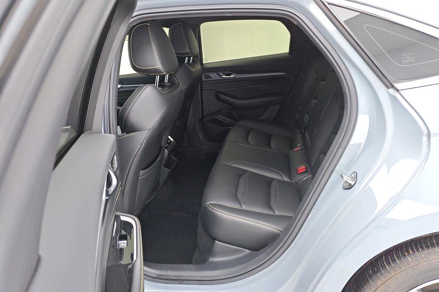 吉利2023款星瑞1.5TD扶摇版自动挡