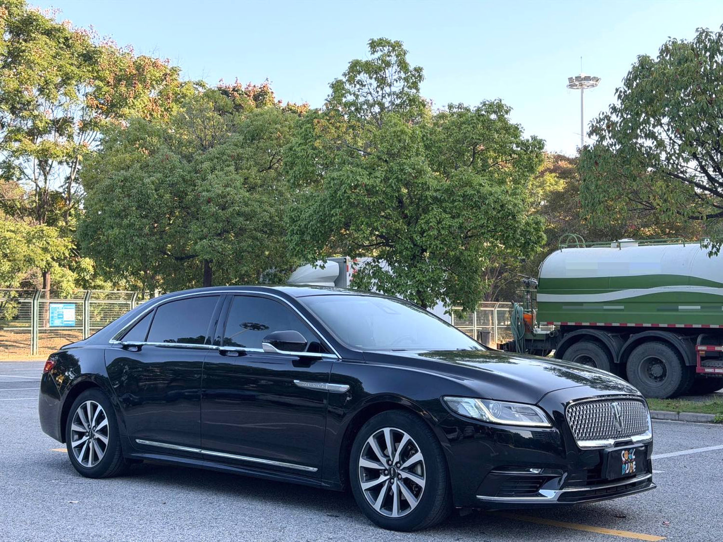 林肯 大陆(进口) 2018款 大陆 2.0T 两驱尊享版 自动挡