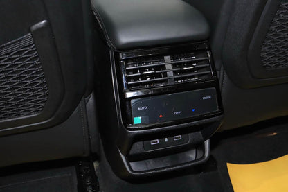 吉利2024款星越L2.0TD高功两驱天际版自动挡