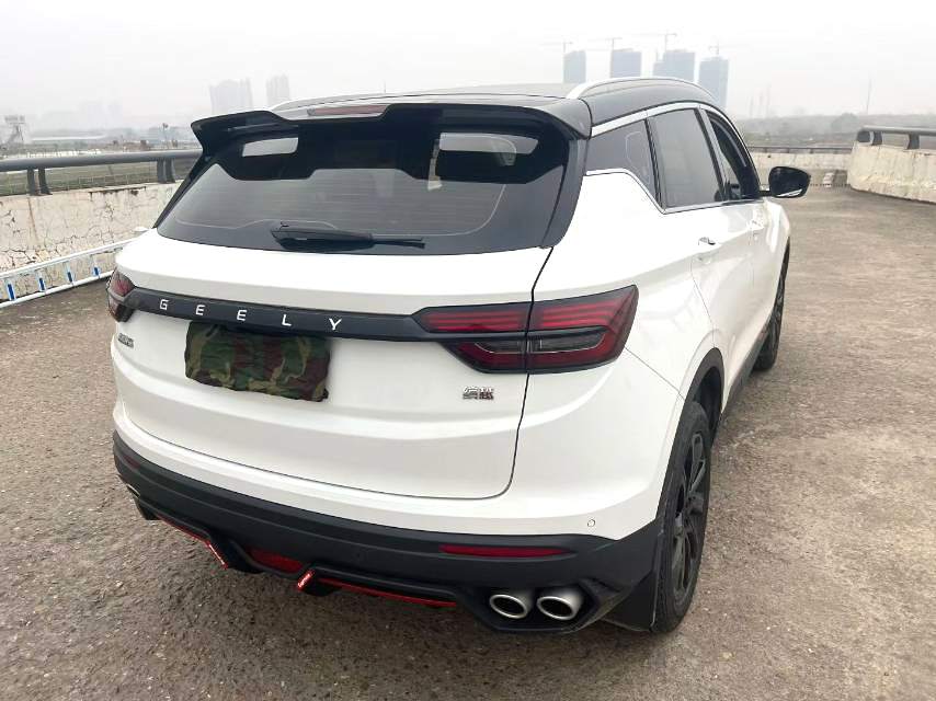 吉利2023款缤越1.5T钻石版自动挡