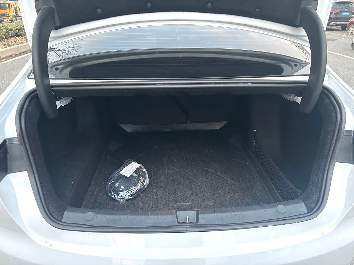 比亚迪2024款驱逐舰05DM-i1.5无级荣耀版55KM豪华型自动挡