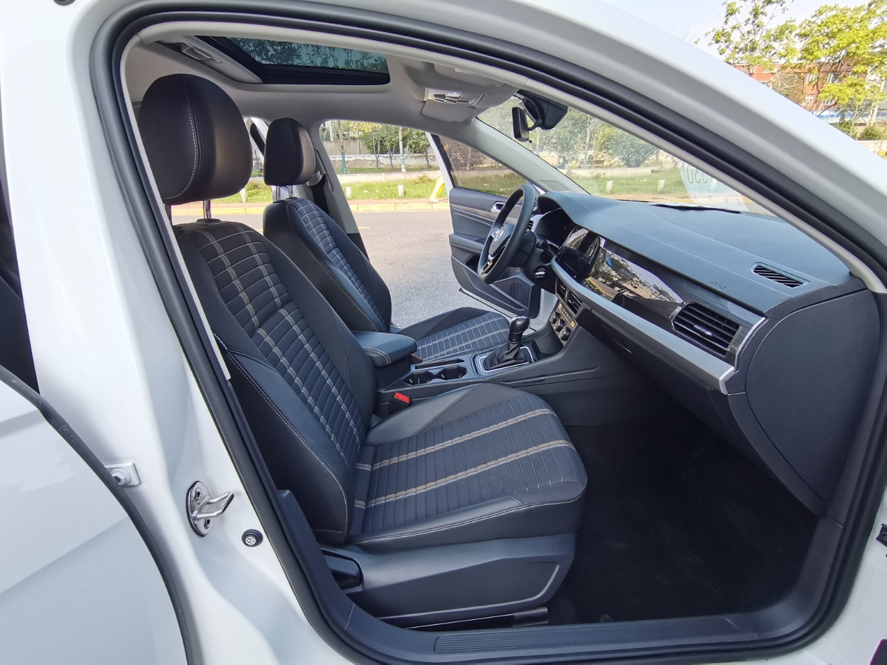 2022 Volkswagen Lavida 280TSI DSG Comfort Line Sedan