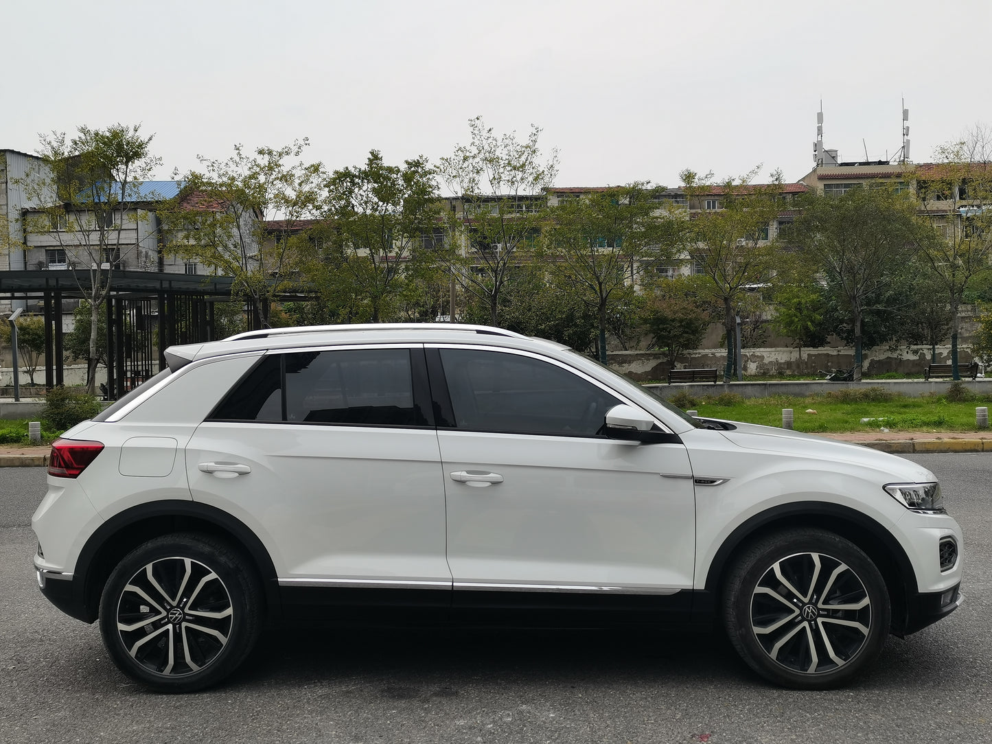 Volkswagen T-ROC Exploration Song 2022 280TSI DSG 2WD Comfort PLUS