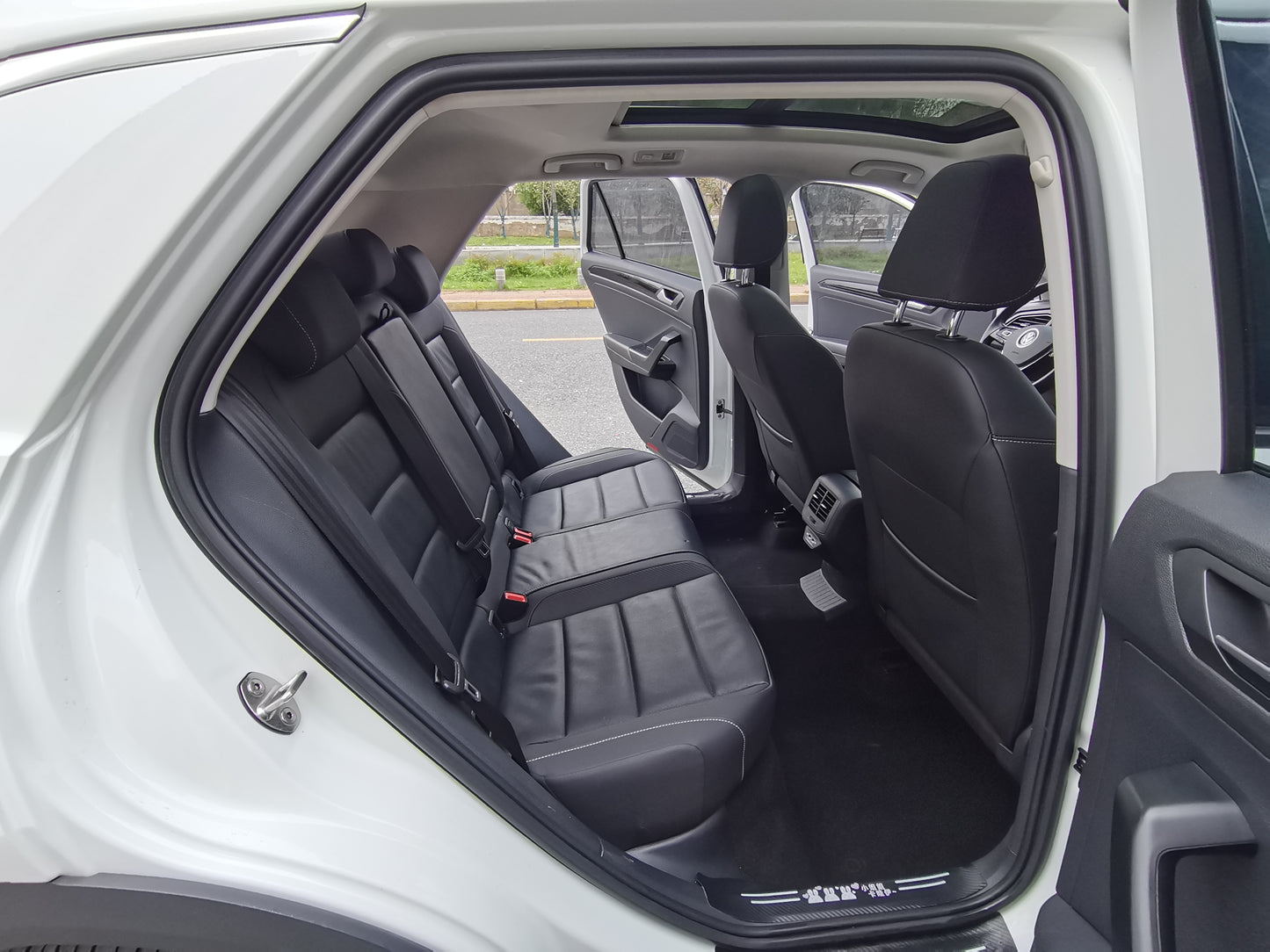 Volkswagen T-ROC Exploration Song 2022 280TSI DSG 2WD Comfort PLUS