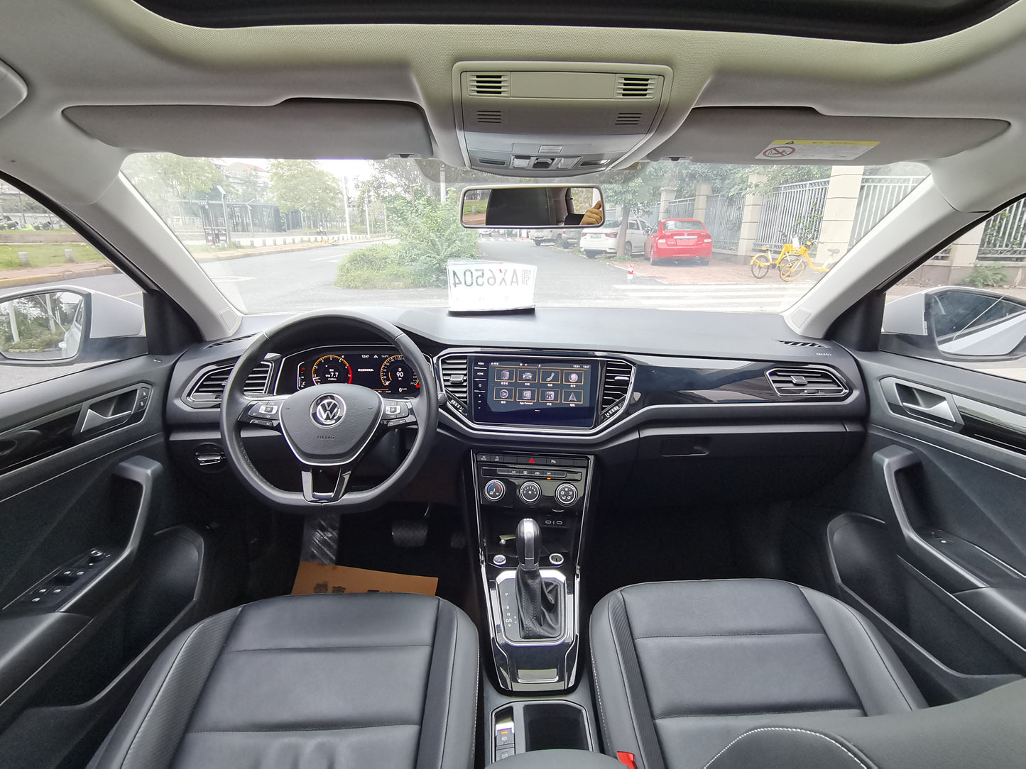 Volkswagen T-ROC Exploration Song 2022 280TSI DSG 2WD Comfort PLUS