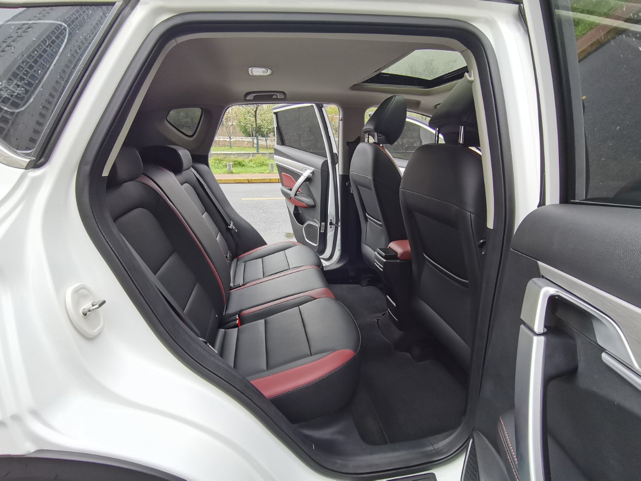 Geely Binyue 2021 1.4T DCT Diamond Edition