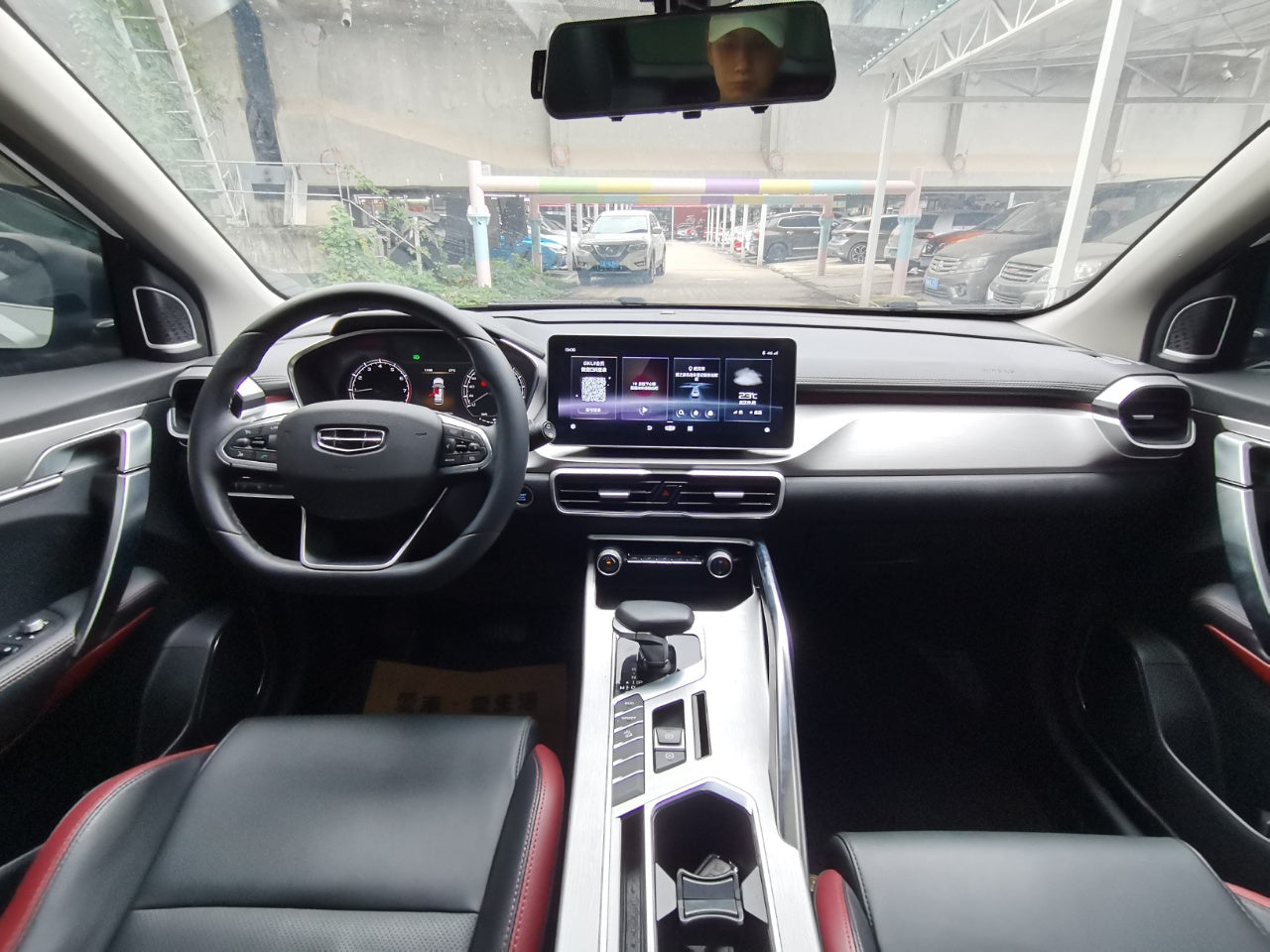 Geely Binyue 2021 1.4T DCT Diamond Edition