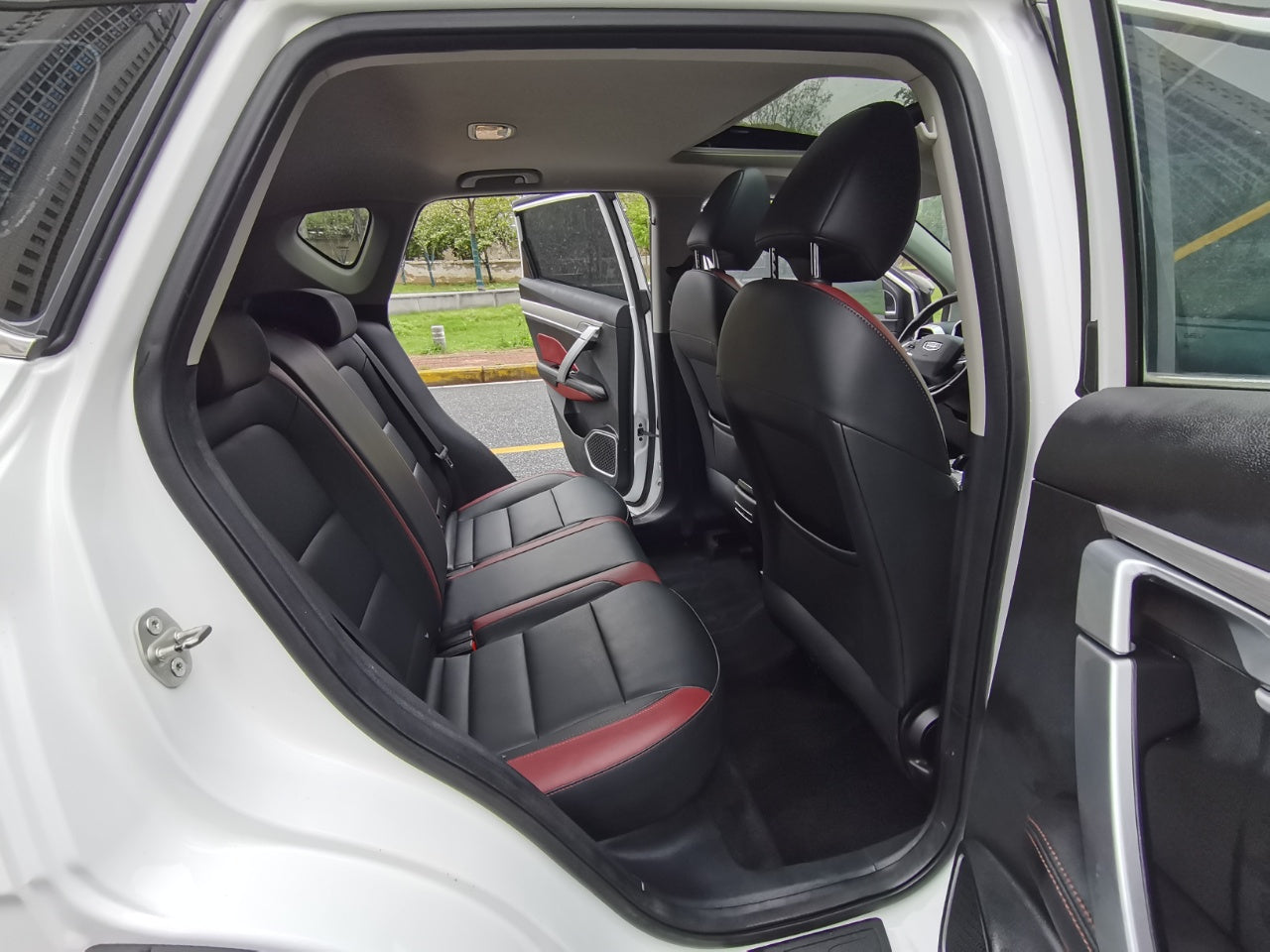 Geely Binyue 2021 1.4T DCT Diamond Edition