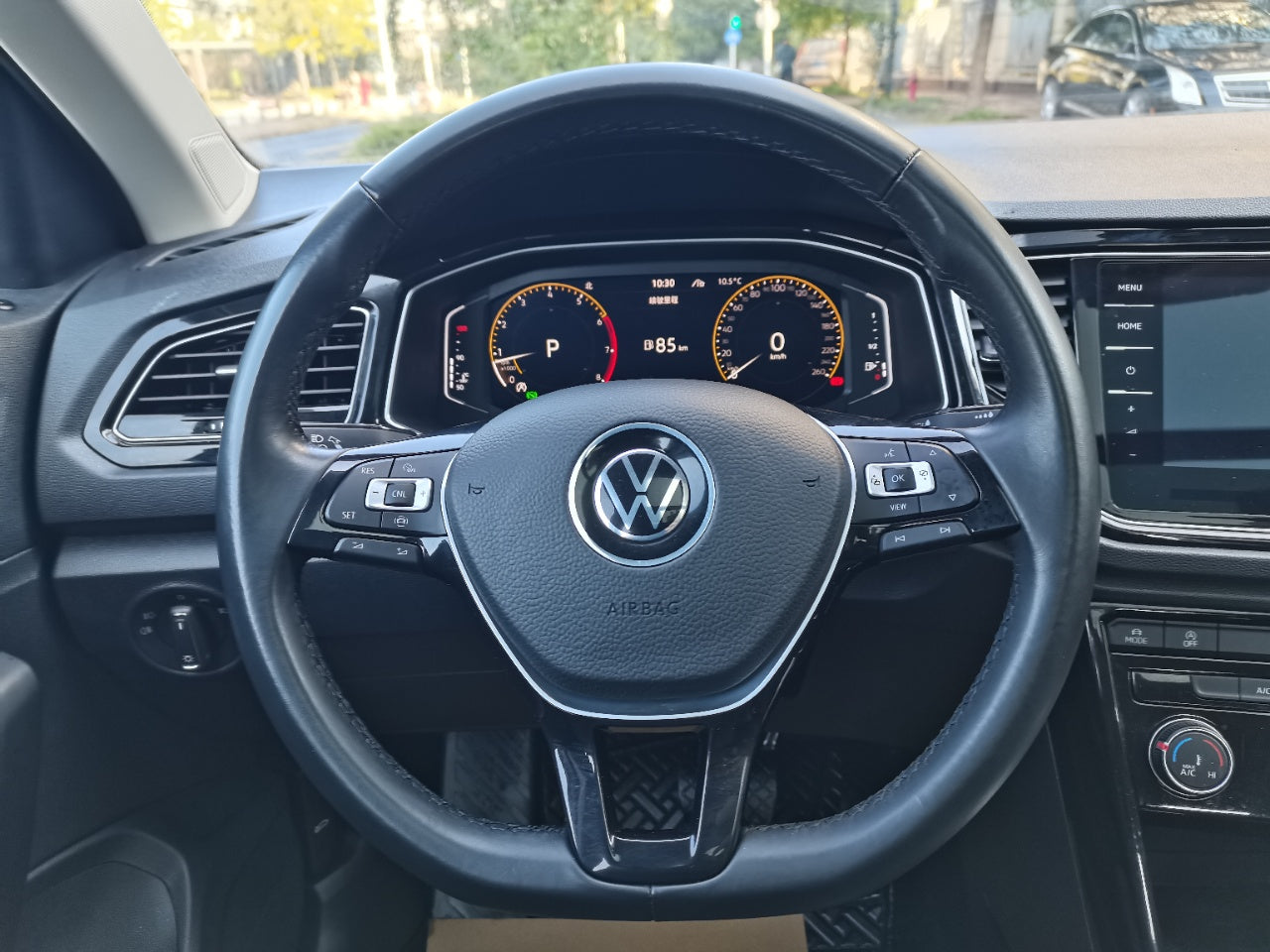 Volkswagen T-ROC Exploration Song 2022 280TSI DSG 2WD Comfort PLUS